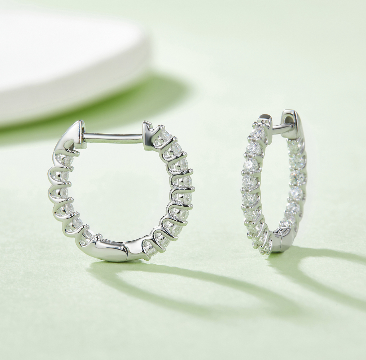 2MM D Color Moissanite Diamond Earring 925 Sterling Sliver 18K Plated White Yellow Rose Gold Mini Hoop Earrings Women Wedding Charms Jewelry