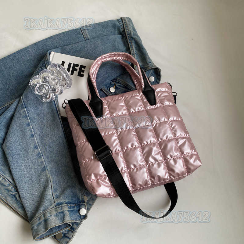 2025 Spring New Large Capacity Handbag Womens Fashion Solid Color Quilted Tote Bag Womens Single Shoulder Crossbody Bag H250804