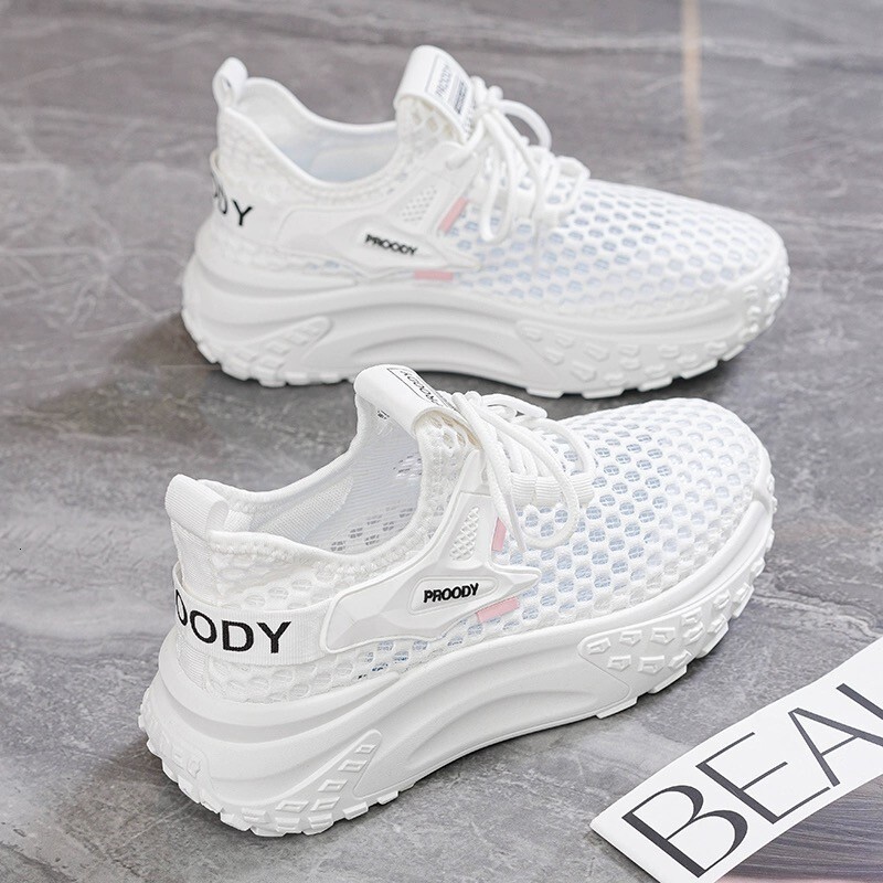 2024 New Women's Summer Breathable Mesh Dad Sneakers with Thick Soles for Height Increase and Running ddmythur