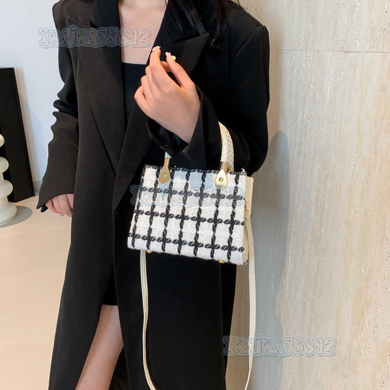 Trendy Bags Womens Bags 2025 Summer New Fashion Beautiful Texture Single Shoulder Crossbody Small Square Bag H250804