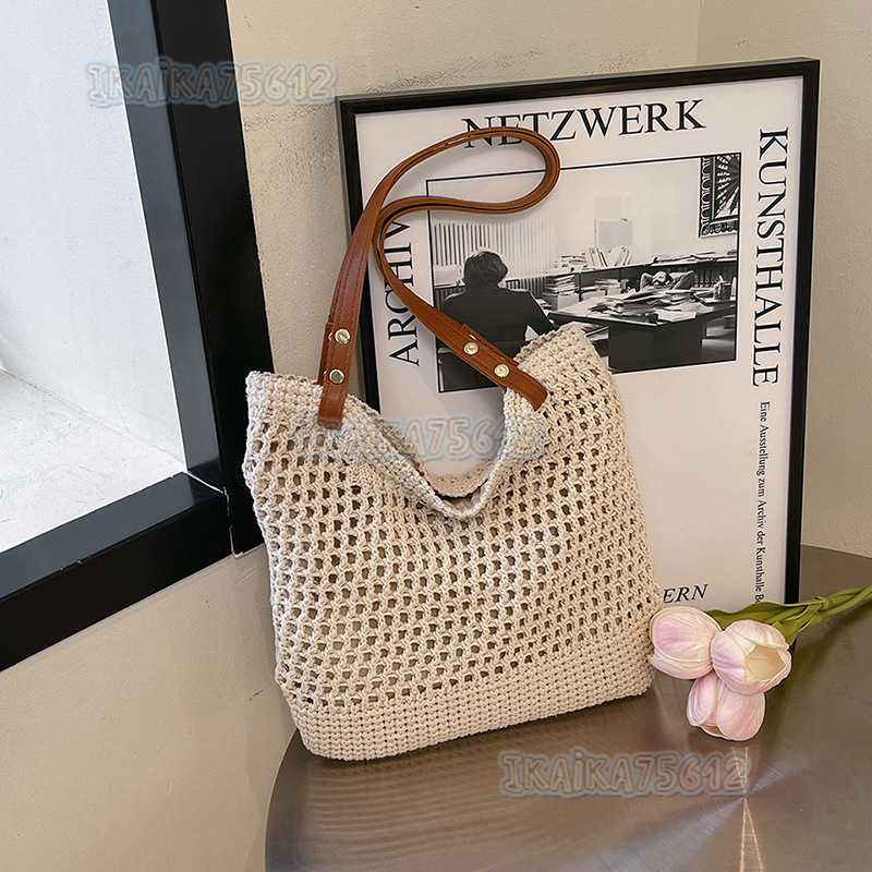 Woven Straw Bag for Women Large Capacity 2025 New Model Single Shoulder Commuter Beach Vacation Tote Bag H250804