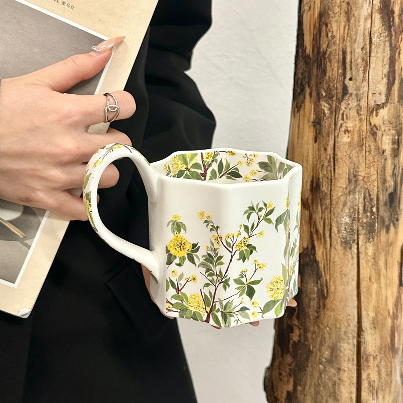 High-end Lily of the Valley Ceramic Mug Design Coffee Milk Cup High Aesthetic Gift Souvenir designer luxcury