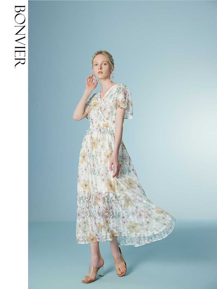 2025 summer new style ruffled high waist slim lace French elegant floral dress 6116190