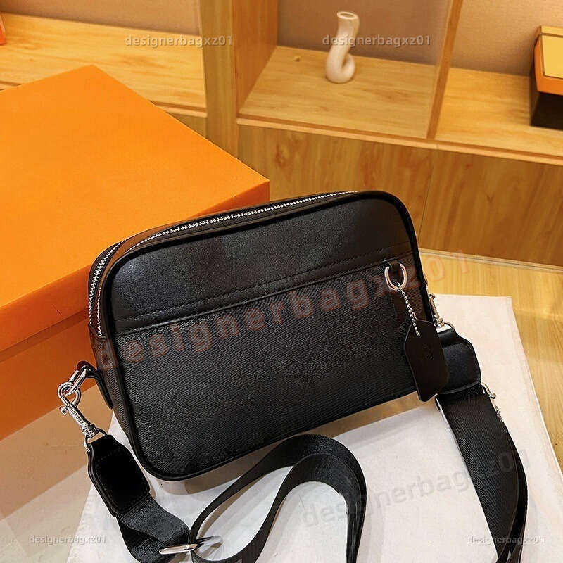 CouchBag Cherry Designer Bag Tabby Bag 26 Camera Bag Teri Shoulder Bag Double Zipper Small Sacoche Homme Monogram Women Brooklynn Bag 28 Sac Michael Kore Bag