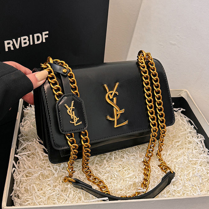 Designer Single shoulder Bags Fashionable Classic Luxury Bags Handbags Crossbody Bags Leather and Mini Bags Fashion Bags Letter Bags Plain tote bags l
