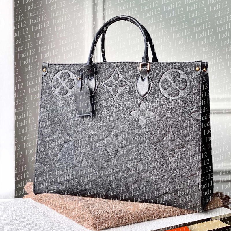 New must have Top quality designer handbag on the go Womens crossbody shoulder bag mirror quality Luxury high capacity shopping bag leather bag travel Tote wallet 16a