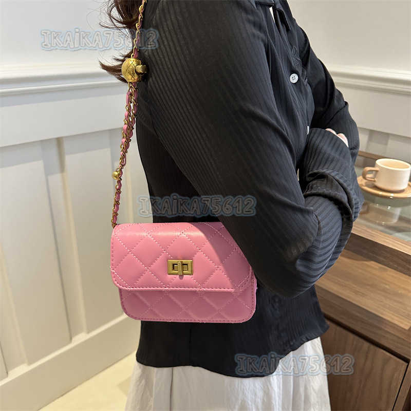 Fashionable and Elegant Simple Chain Small Square Bag 2025 New Trendy Stylish Bag for Women Personality and Crossbody Shoulder Bag H250804