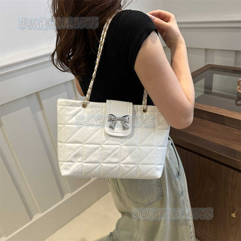 Underarm Bag for Women 2025 New Trendy Fashion Beautiful Unique Personality Simple Chain Bag Niche Commuter Shoulder Bag H250804