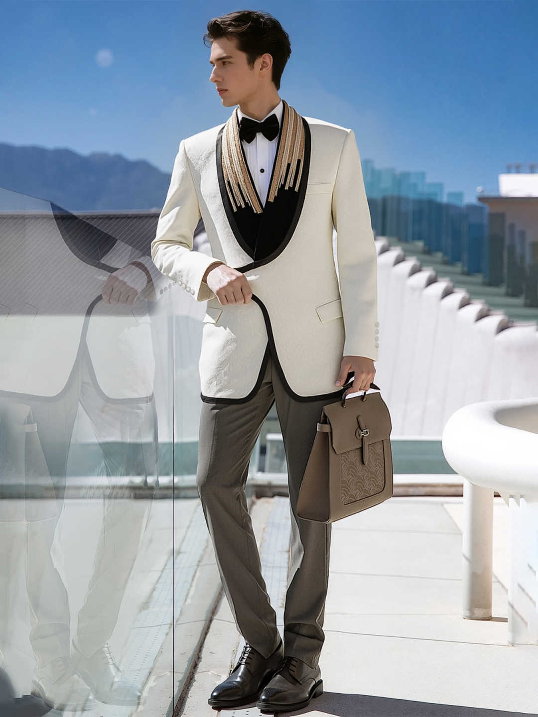 Fashion Wedding Tuxedos With Buckle Beaded Jacquard Men Suits Shawl Lapel 1 Piece Set Jacket Handsome Groom Blazers Customized