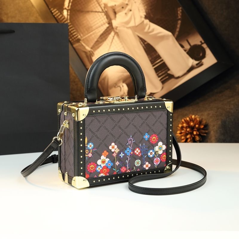Free shipping, original design, 2025 new high-end monogram box bag, cross-border best-selling box, exquisite handbag, fashionable and trendy new women