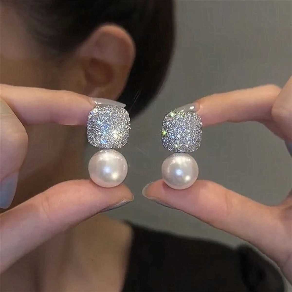 2PC Womens Fashion Geometric Imitation Pearl Earrings Jewelry Accessories Suitable for Dates Parties Festivals Gifts-104 Y250804