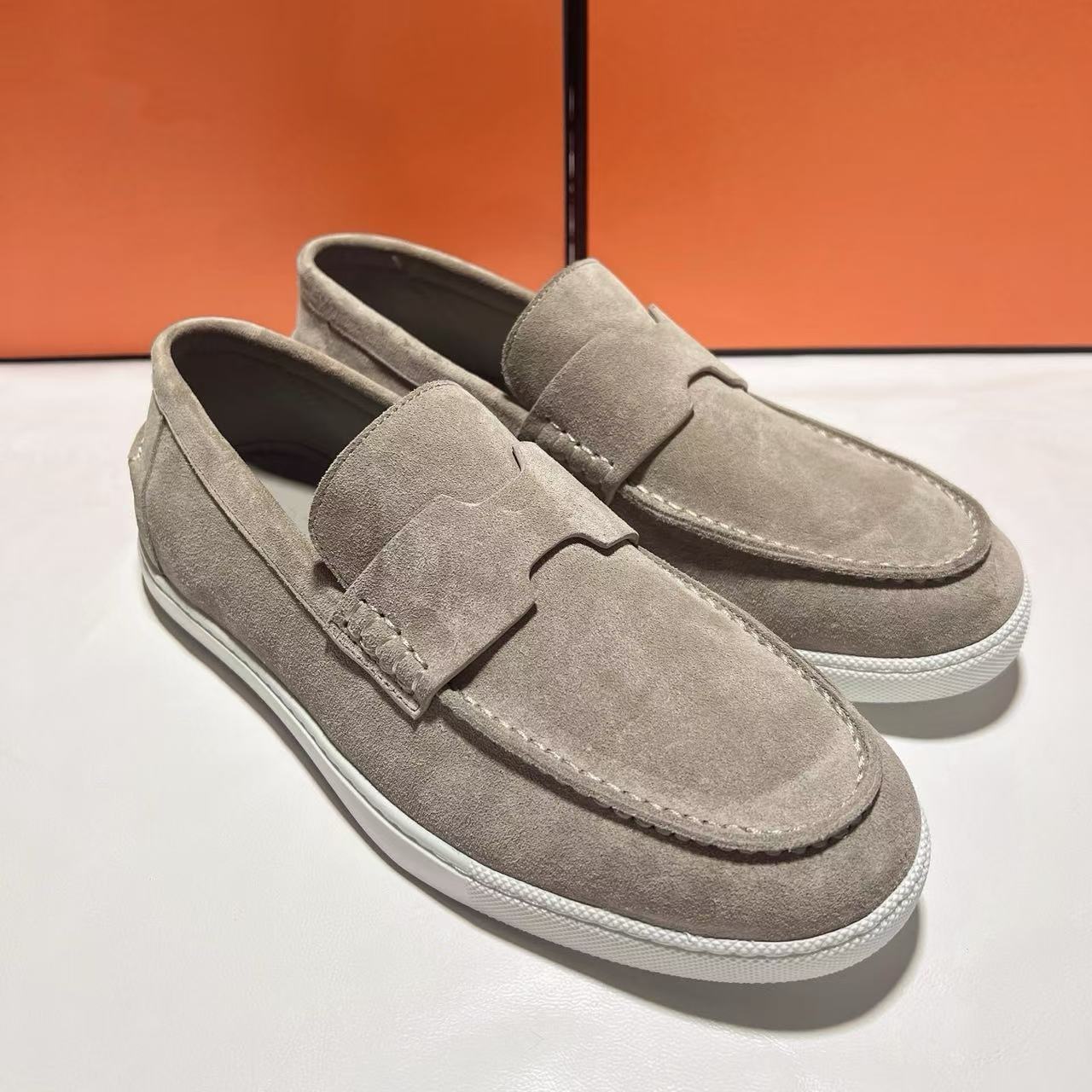 2025 designer Men Dress Shoes luxury high-quality suede Julian loafer calfskin Genuine Leather Casual Job loafer Party Size 35-46