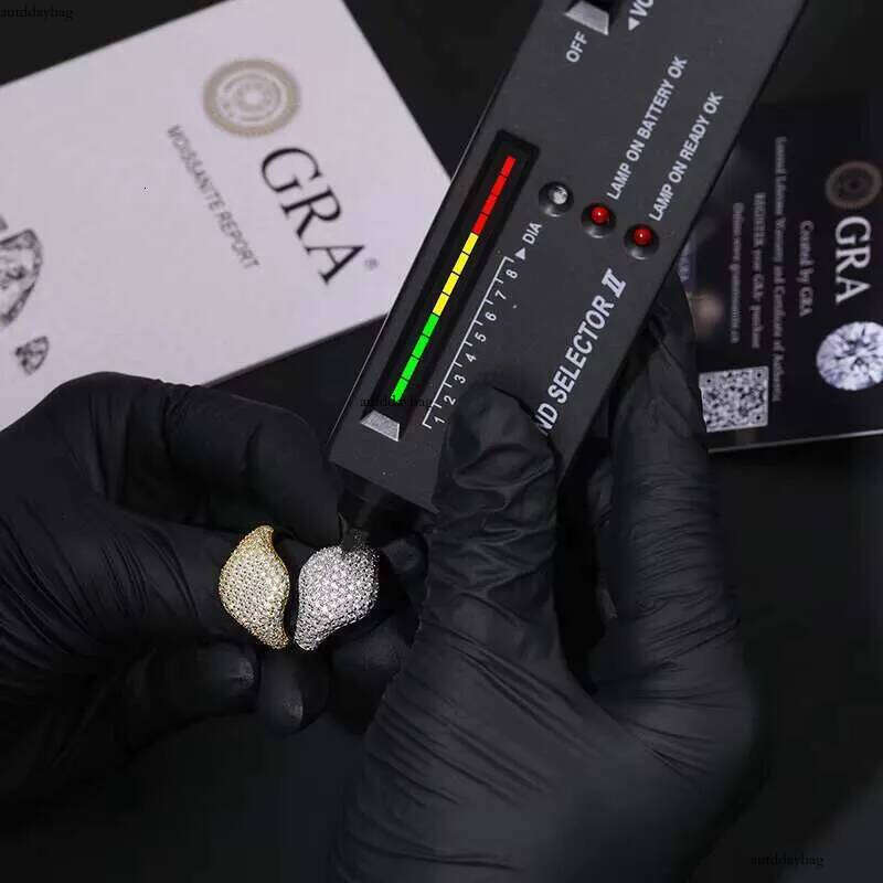 VVS1 D Color Moissanite Fine Jewelry High Quality Sterling Sier Engagement Rings Trendy GRA Certified