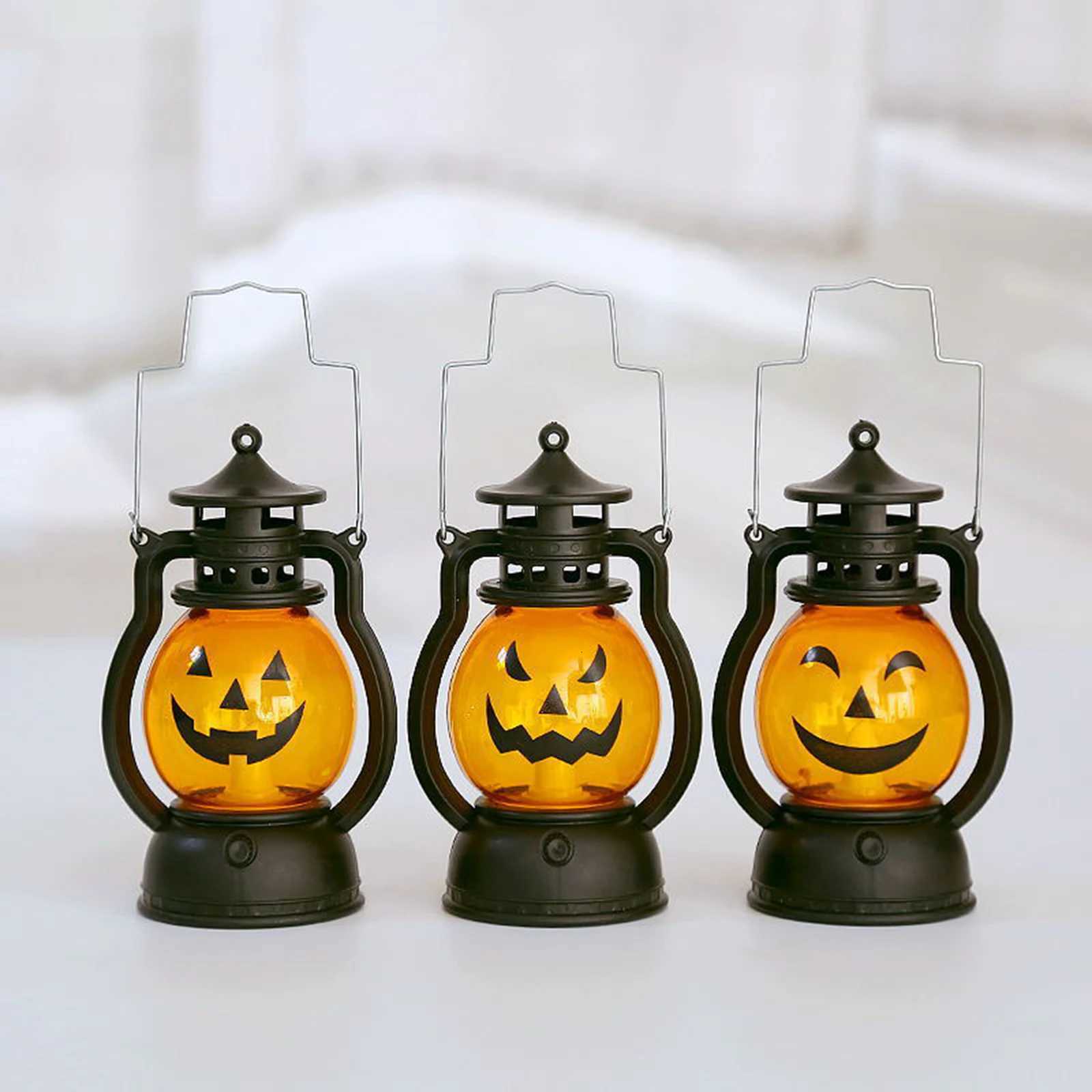Halloween Portable Oil Lamp Hand Pumpkin Lantern (A Type with Built-in Button Battery) XJ250804