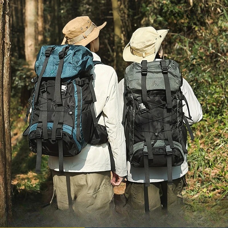 Large-capacity Mountaineering Bag 55L Outdoor Backpack Waterproof Camping Backpack Long-distance Hiking Backpack Wear-resistant