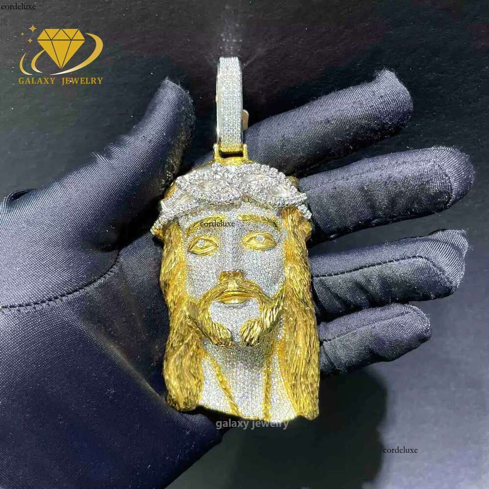 Ice Out Necklace Male and Female Rapper Hiphop Jewelry S Moissanite Big Jesus Head Chain Pendant