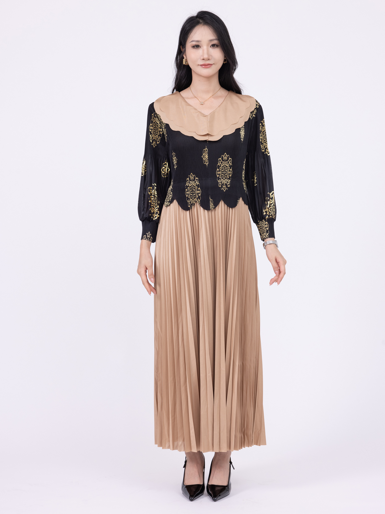 Dresses Elegant Two fake dresses with gold foil and contrasting colors H250327