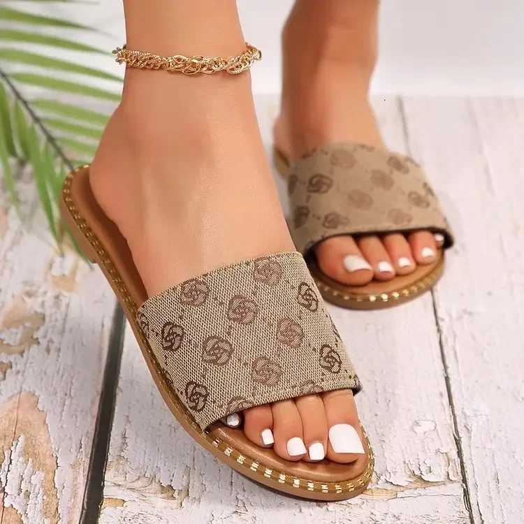 2024 New Womens Slippers Flat Sandals Peep Toe Ladies Casual Slides Female Beach Slippers Flat Shoes Woman Luxury Sandals W250805