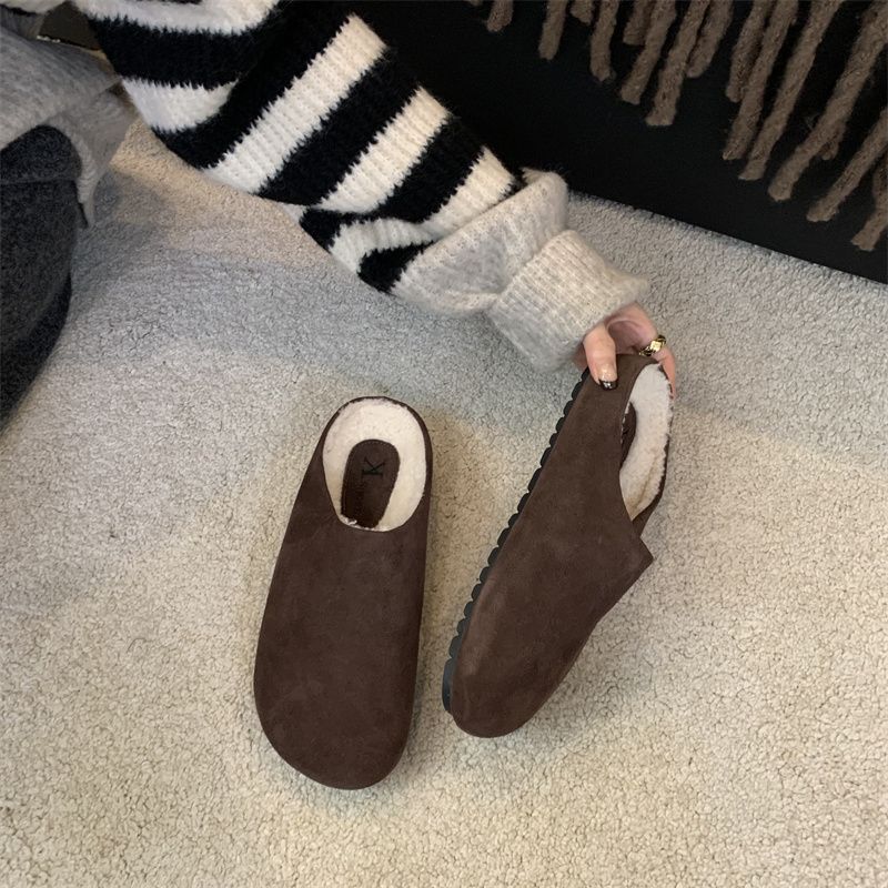 Fluffy Lined Women Slippers 2025s Winter Designer New Retro Flat Slipper Versatile Outdoor Durable Slides Comfortable Convenient Daily Wear Sizes 35-4