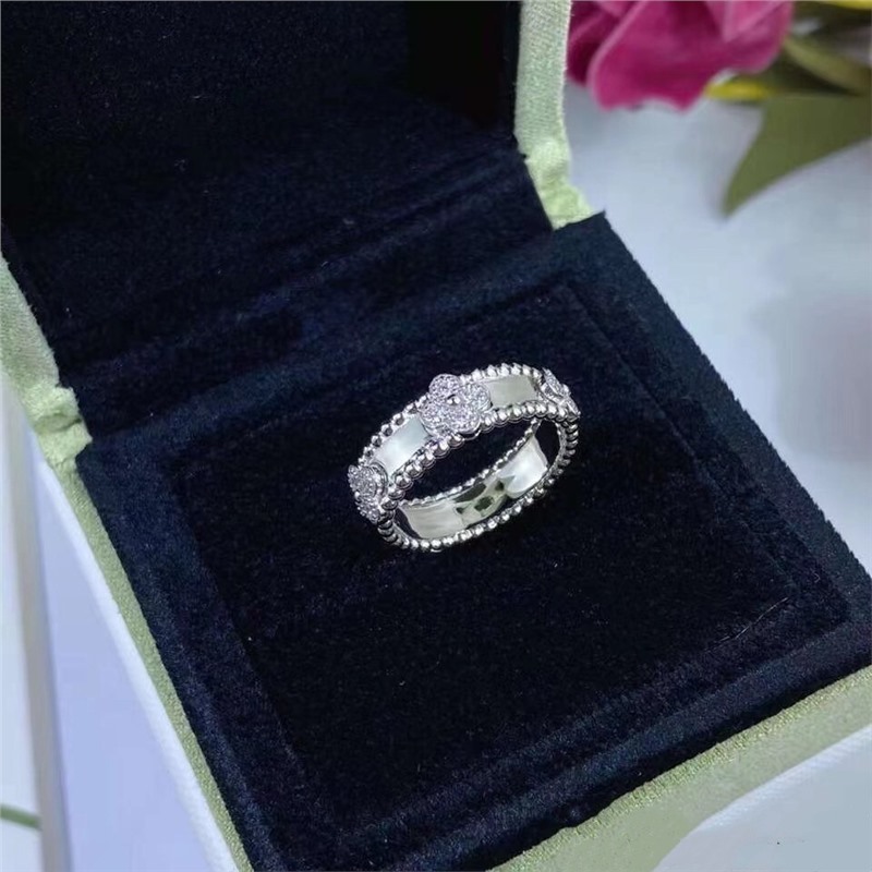 Free Shipping 2025 New Designer Jewelry Gold Version High-quality Kaleidoscope Wide And Narrow Ring Inlaid With 18K Gold Plated Index Finger Couple Ri