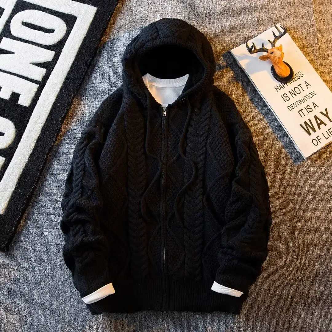New Fashion England Style Hooded Streetwear Zipper Cardigan Autumn Winter Knitted Thick Sweater for Men with Hat Mens Clothing XJ250805