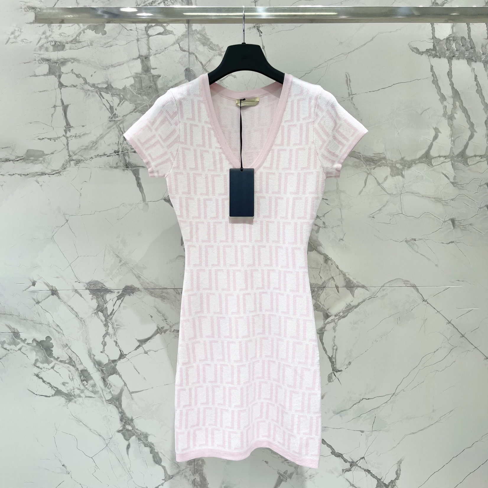 Designer Women's Short sleeved Knitted Dress with Classic Pattern Embroidered Print Round Neck Spring and Autumn Fashion Women's Wear