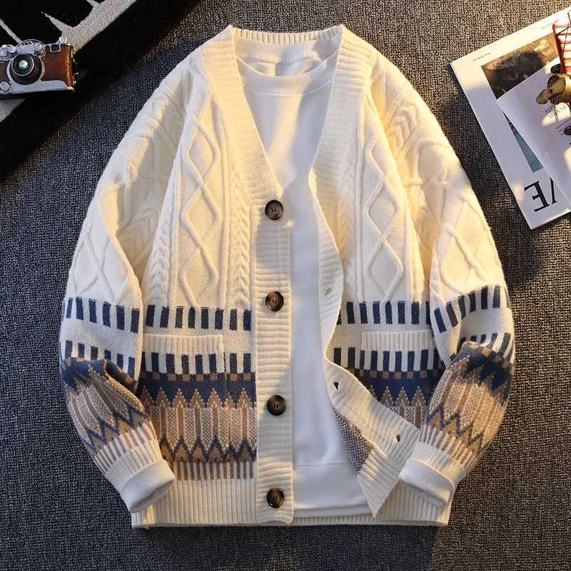 Japanese Cardigan Retro Patchwork V-neck Knitted Sweater Warm Men Women New Fashion Casual Loose Knitwear Jackets Brand Clothing XJ250805