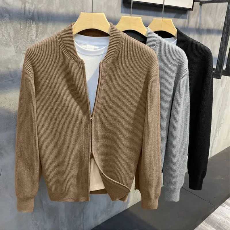 Mens Knitted Cardigan Warm Double Zipper Pit Stripe Slim Fit Sweater Casual Versatile Trend Baseball Collar Sweater Coat XJ250805