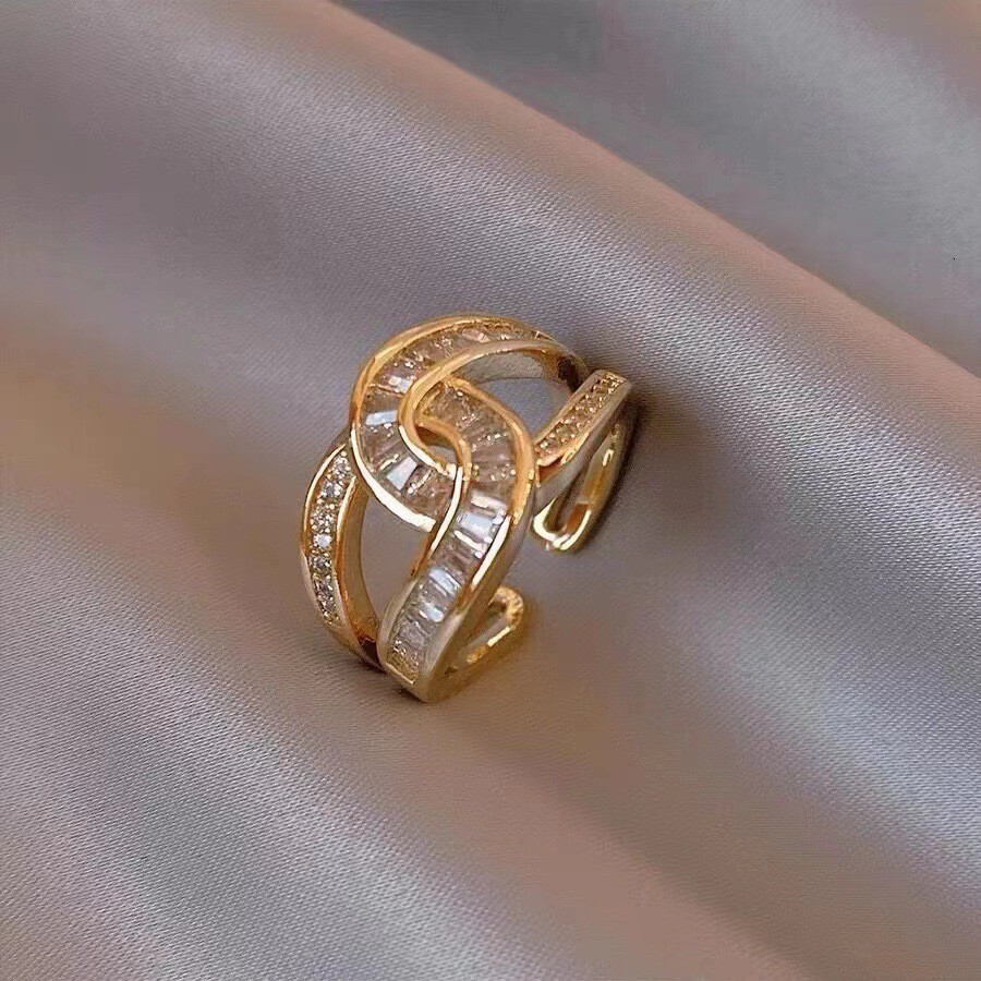 Free Shipping 2025 New Designer Jewelry Inlaid Diamond Double C Open Ring Elegant Sparkling Zircon Index Finger Ring Fashion Versatile High-end Sense 