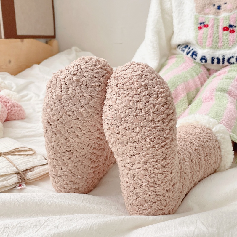 1 pair of anti slip floor socks, women's mid tube socks, autumn and winter warm socks, plush socks, sleep socks Home carpet socks