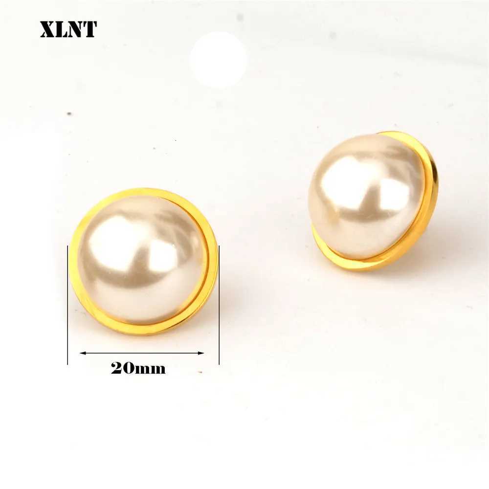 2019 Japan New Vintage Pearl Stud Earrings for Women Fashion Stainless Steel Temperament Simulated Pearl Earrings Y250804