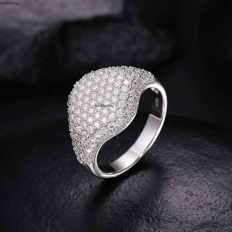 VVS1 D Color Moissanite Fine Jewelry High Quality Sterling Sier Engagement Rings Trendy GRA Certified