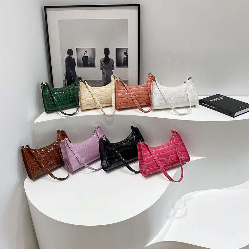Crocodile Pattern 2025 New Style Crescent Simple Solid Color Underarm Baguette Single Shoulder Bag Women's Handbag
