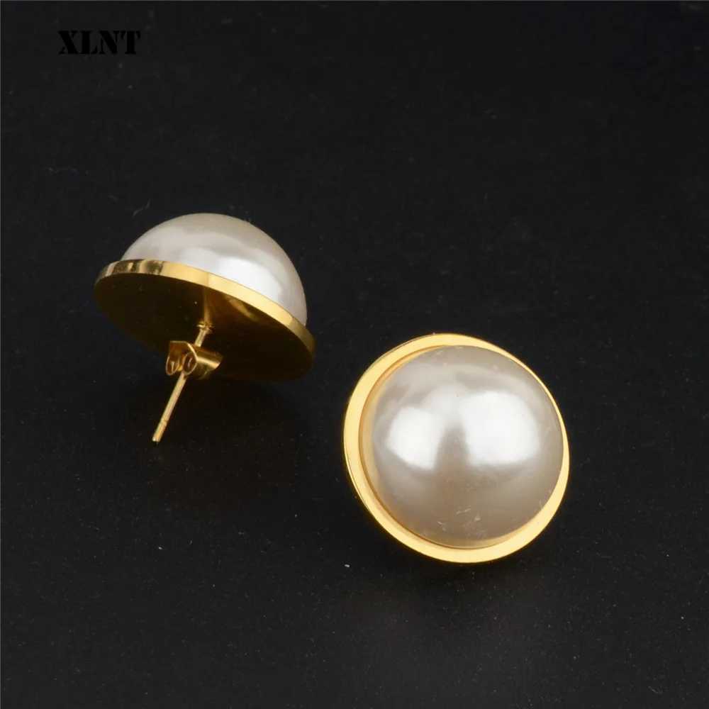 2019 Japan New Vintage Pearl Stud Earrings for Women Fashion Stainless Steel Temperament Simulated Pearl Earrings Y250804