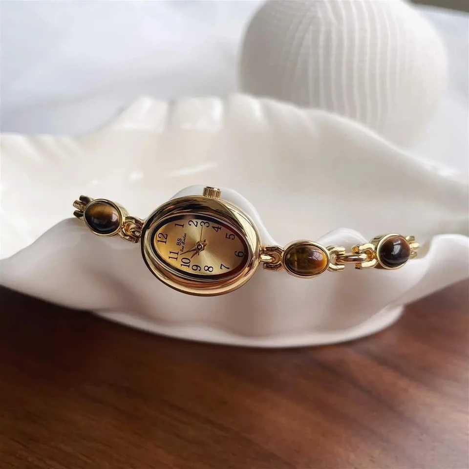 Luxury Vintage Quartz Womens Watches Fashion Natural Green Jade Bracelet Clock Numerals Small Oval Dial Watch Women Accessories XJ250805