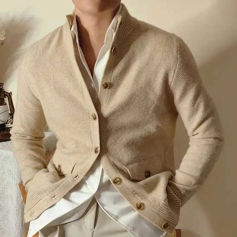 Stand Neck Men Single Breasted Top Cardigan Sweater Winter Warm Coat Fall Sweater Cardigan Men Warm Fit Knitting Pocket Sweaters XJ250805