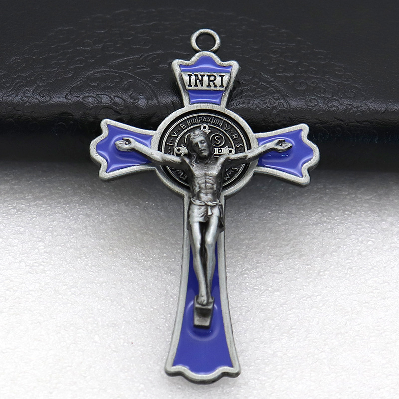 religious cross christian jewelry cross pendant saint benedict cross pattern pendant necklace. 231225