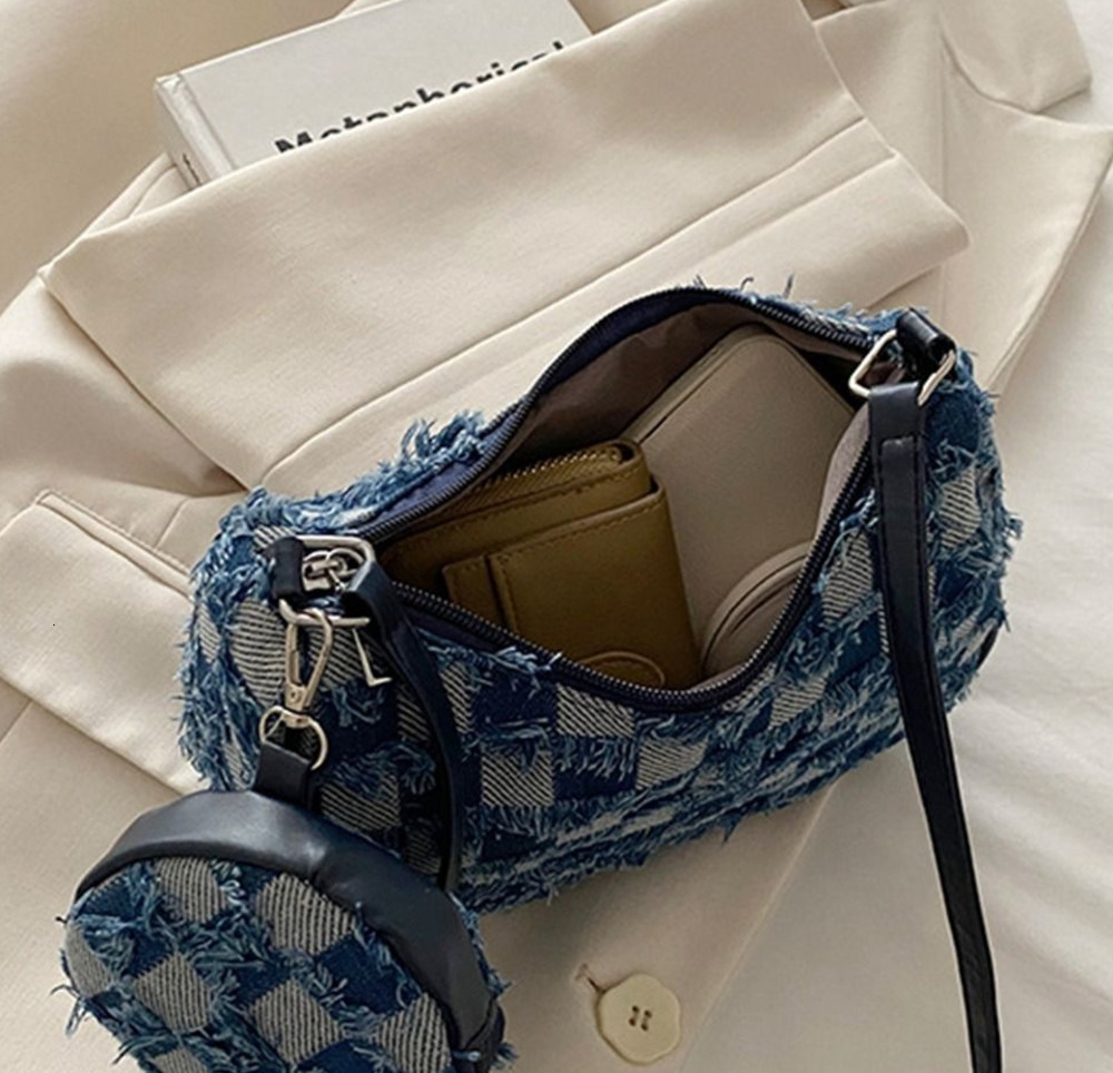 Trendy Denim Underarm Vintage Tassels Single Shoulder Bag Y2k Korean Womens Handbag Lady 250805 TUES