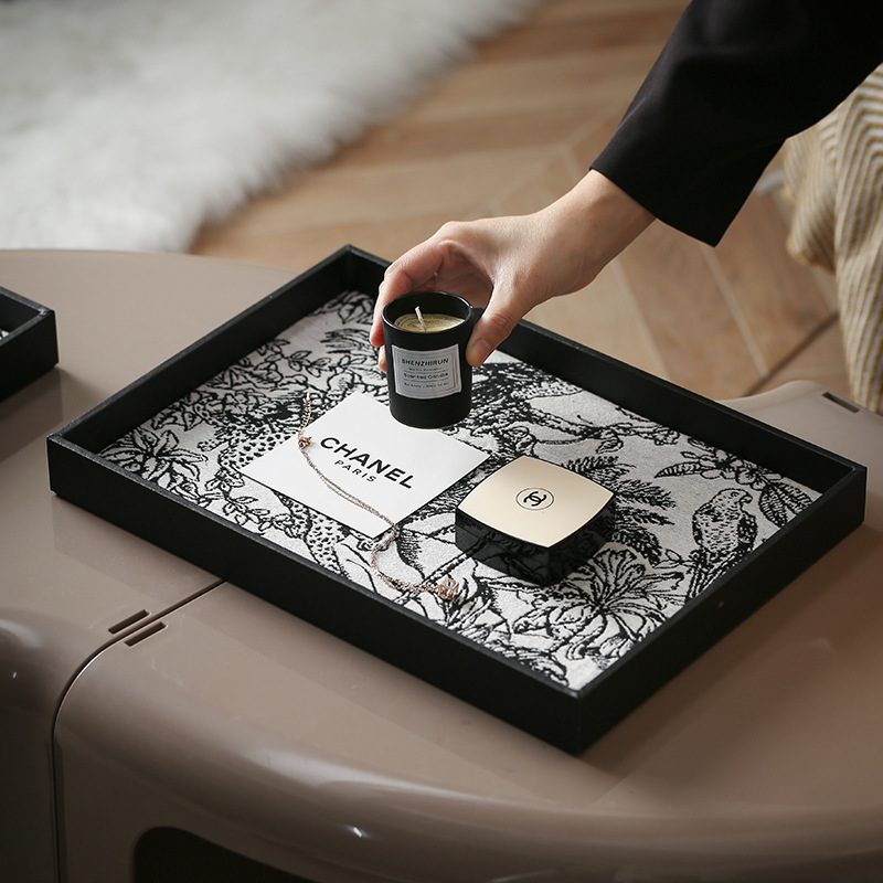 Luxury Light Leather Decorative Tray Square Living Room Tea Table High-End Aromatherapy Perfume Cosmetics Storage Tray 250805