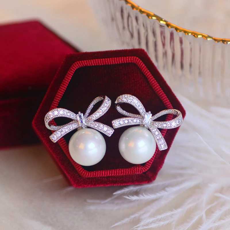 Classic Wedding Party Jewelry Luxury Cubic Zirconia Bowknot Stud Earrings Sweet Simulation Pearl Earring for Women Hot Sale Y250804