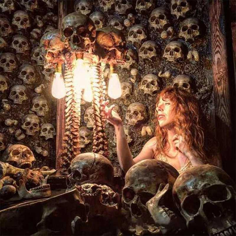3D Skull Skeleton Lamp Horror Statue New Table Light Creative Party Ornament Prop Home Bedroom Decoration Scary Props XJ250804