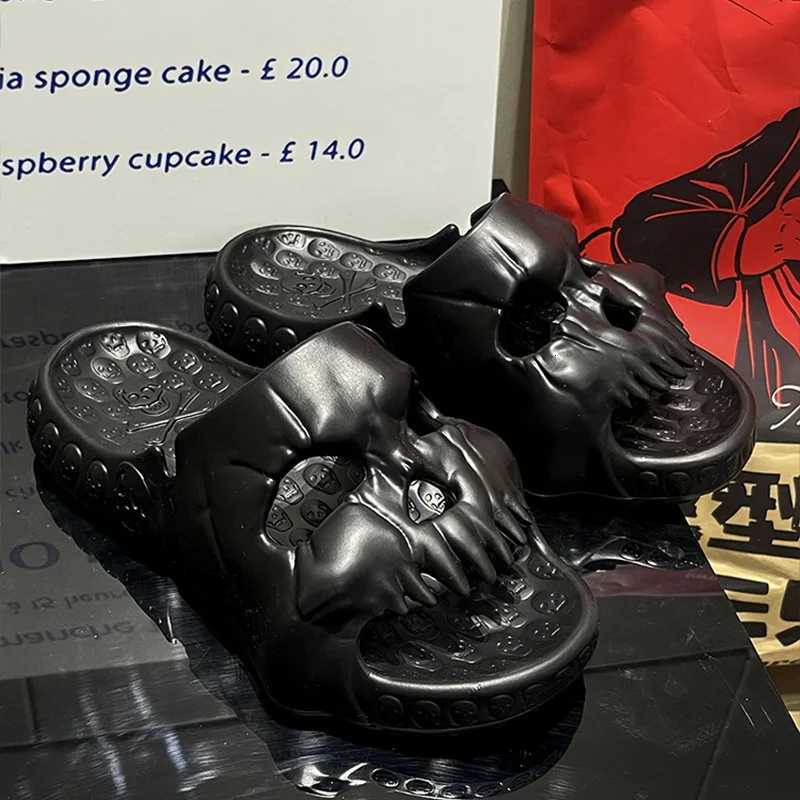 Skull Design Men Slippers Y2K Personalized 2023 Punk Summer Outdoor Slide Thick Sole Platform Beach Non-Slip Mens Sandals W250805