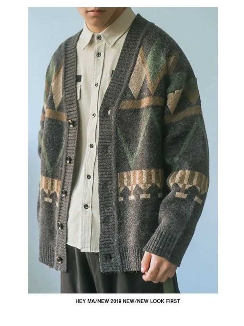 New Mens England Style Single Breasted Cardigan for Autumn and Winter Vintage Loose Color Block Knitted V-neck Cardigan for Men XJ250805