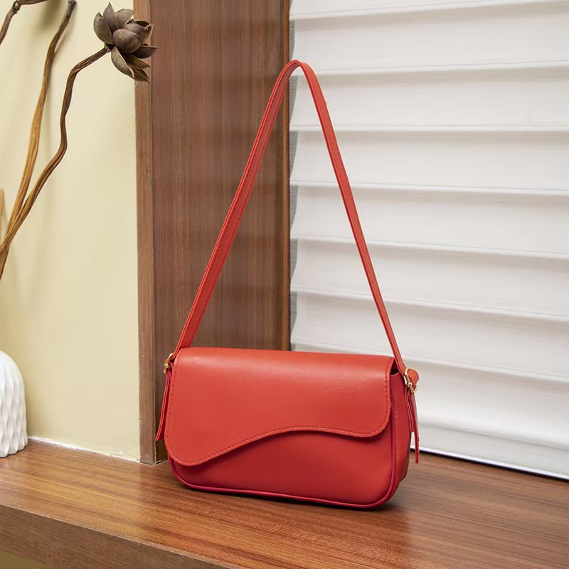 Solid color Designer Bags Shoulder Bags Luxury Bag Crossbody Purse Ladies Fashion High Quality Leather Zipper Armpit Bag New Shoulder Designer Bags 33