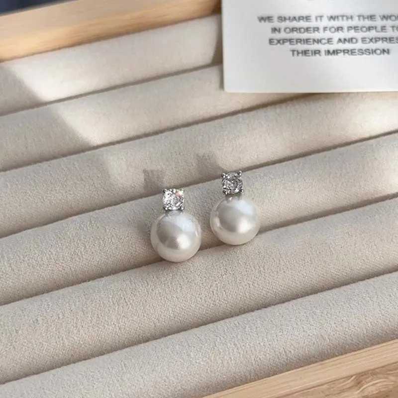 2024 New Arrival White Pearl Zircon Stud Earrings For Women Elegant Sweet Simulated-Pearl Temperament Earrings Jewelry Gifts Y250804