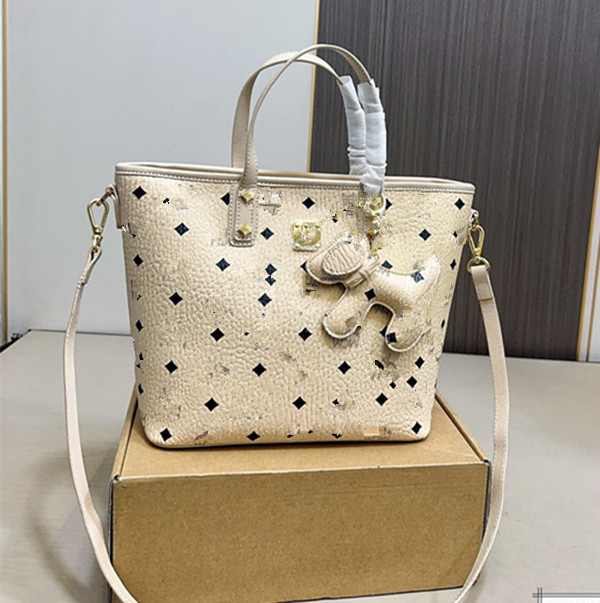 The new shopping bag is perfect for carrying It can fit an iPad, making it versatile and practical