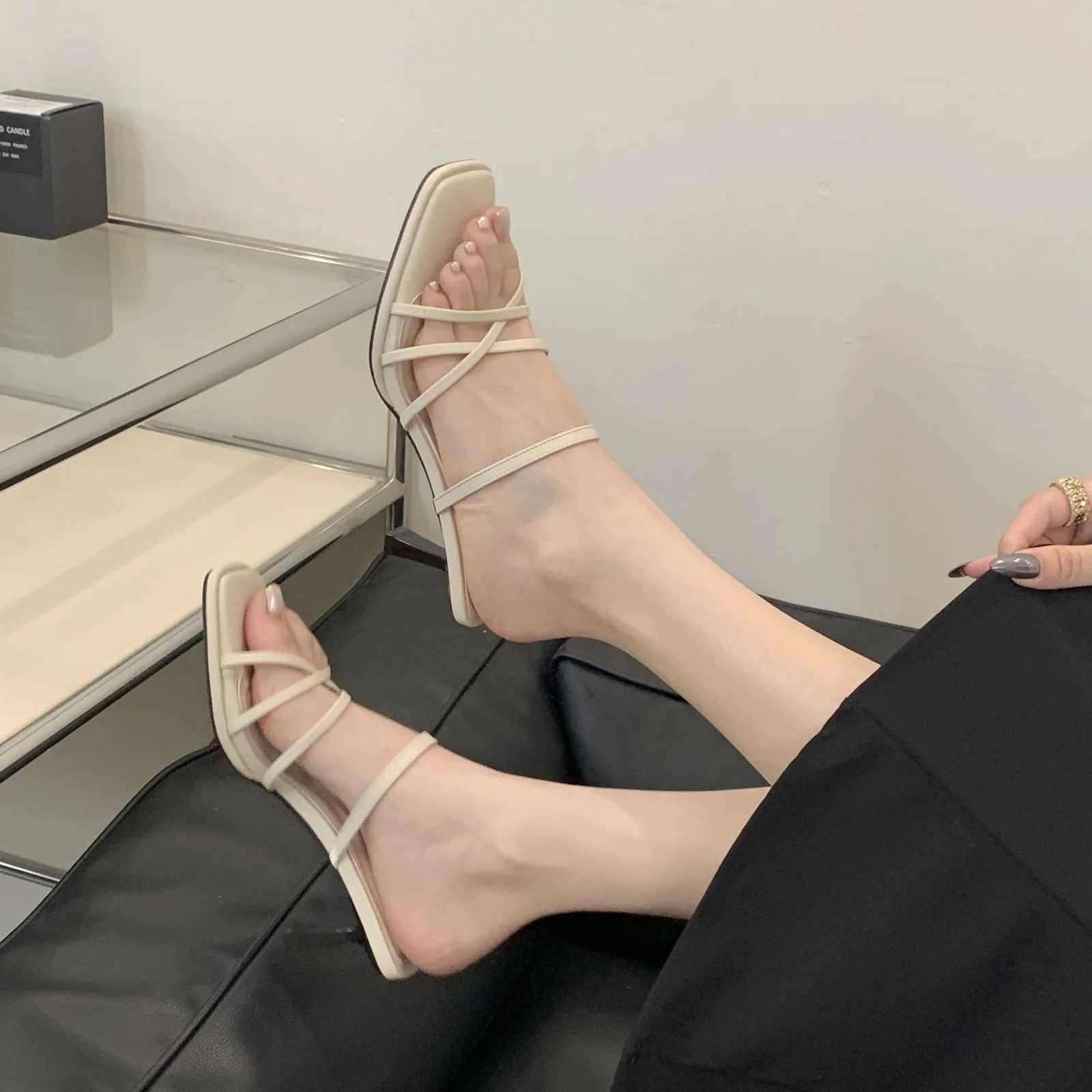 Fashion Ladies Summer Sandals Sexy Open Toe Spaghetti Strap Party Wedding Black Leopard Comfortable Mid Heel Women Sandals W250805