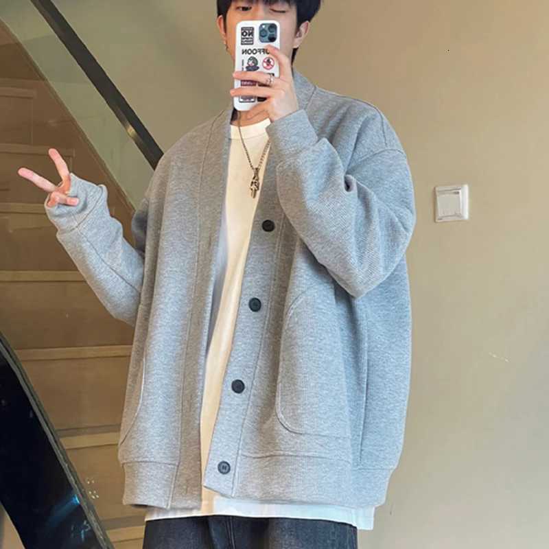 Spring New Mens Trendy Cardigan Black O-neck Long Sleeve All-matched Knitted Sweatshirts Japanese Lazy Loose Solid Sweater XJ250805