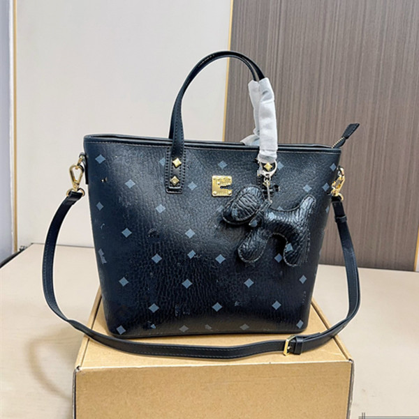 The new shopping bag is perfect for carrying It can fit an iPad, making it versatile and practical