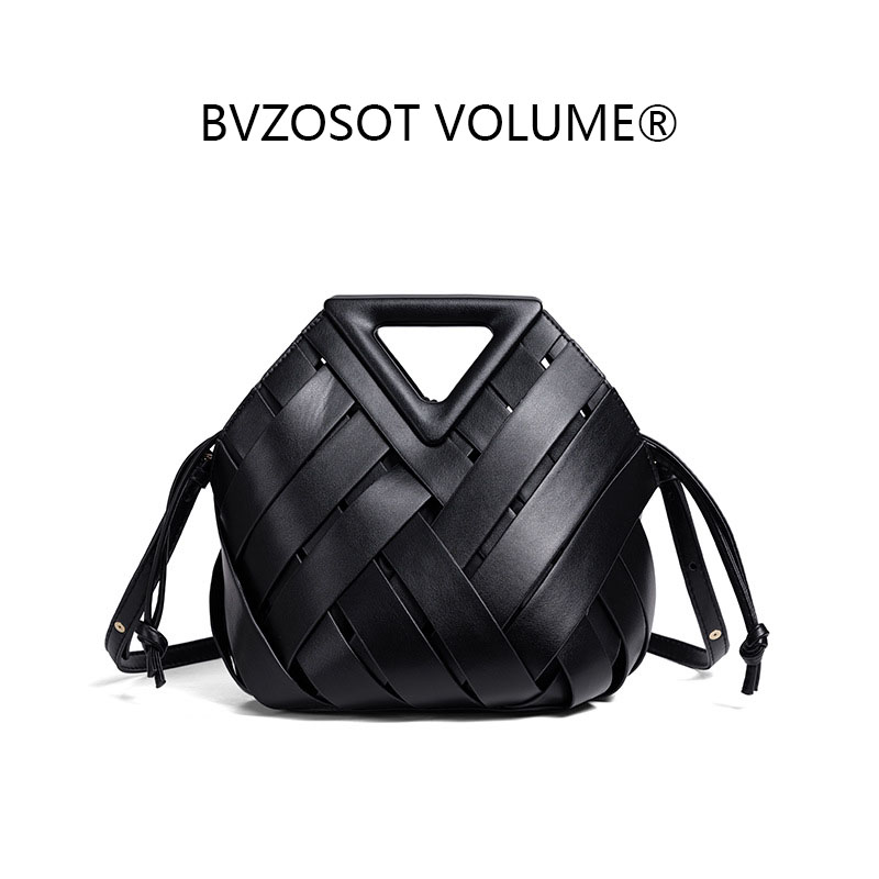 Large-capacity handbags triangular bags new styles hand-held clip bags diamond-patterned woven evening bags
